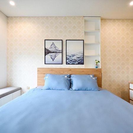 Qhome Dlux 2Pn Thành Pho Ho Chí Minh Esterno foto
