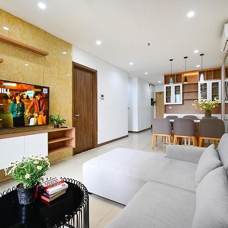 Qhome Dlux 2Pn Thành Pho Ho Chí Minh Esterno foto
